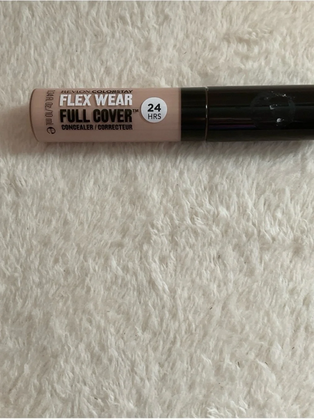 Revlon Flex Wear Full Cover Concealer - Light Beige